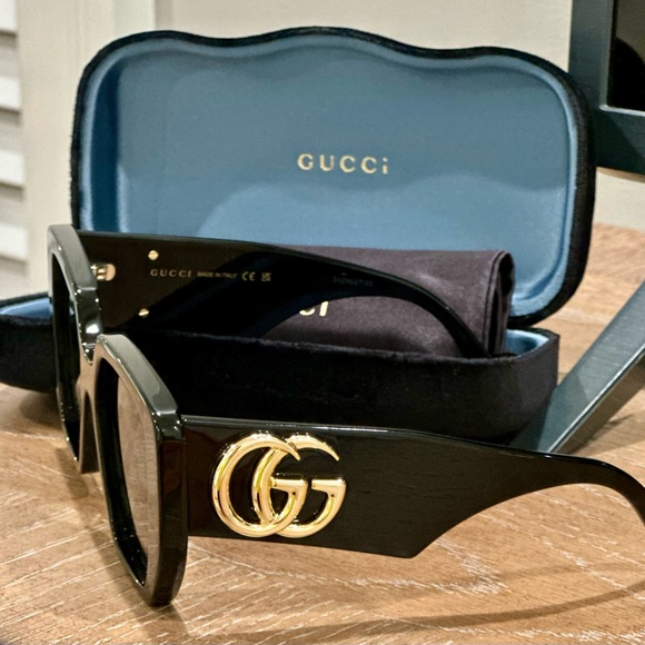 Meet your Posher, Kadie - Picture 4 of 12